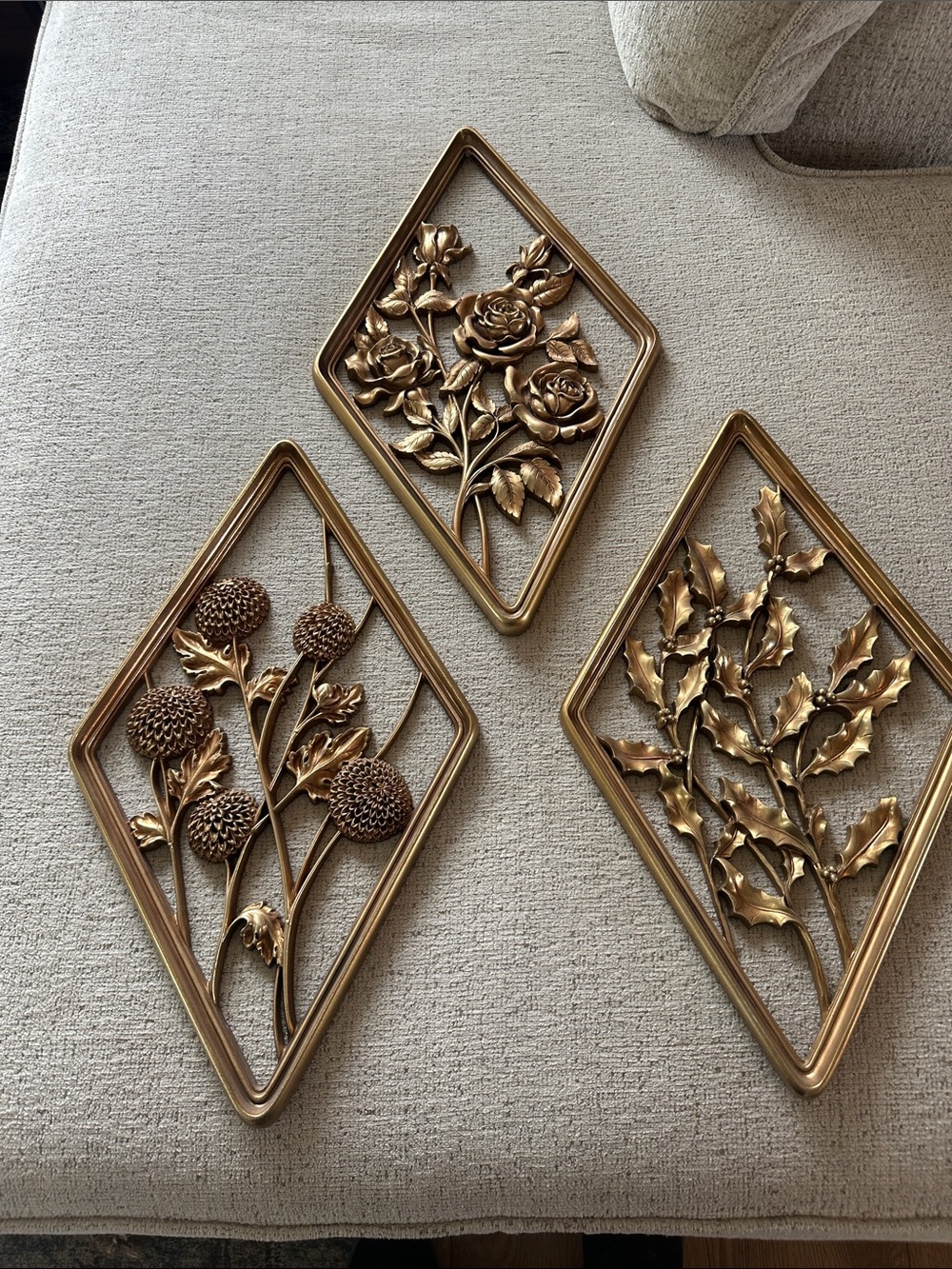Vintage Syroco Gold Diamond Floral Wall Plaques- Set of 3 MCM Botanical 17”x10”